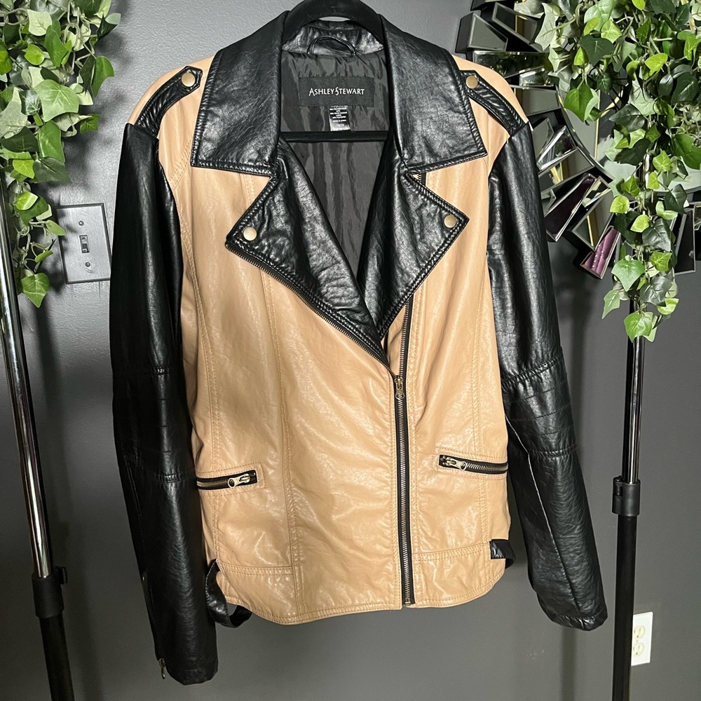 Plus size black and camel faux leather jacket. In pristine condition.